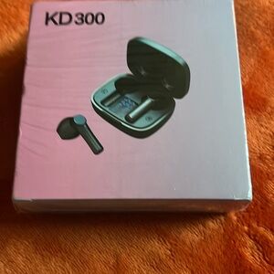 KD300 Wireless Earbuds in Black